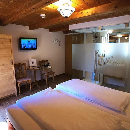 Hotel Waldesruh 3*